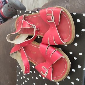 Salt Water Sandals, size 1 in Red.